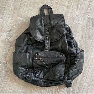 Leather Backpack 🖤